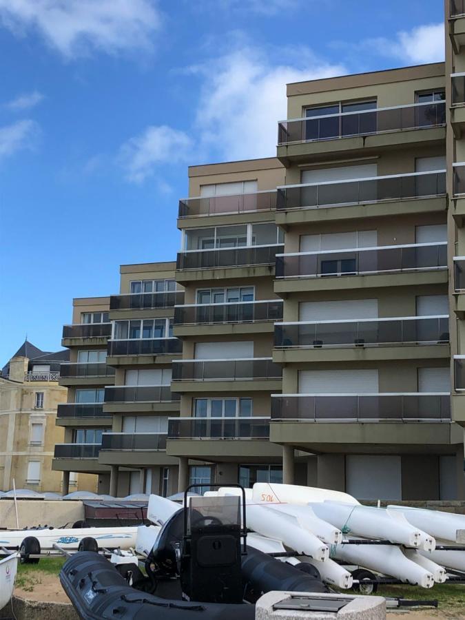 Le Cezembre, Au Pied De La Plage Saint-Malo Zewnętrze zdjęcie
