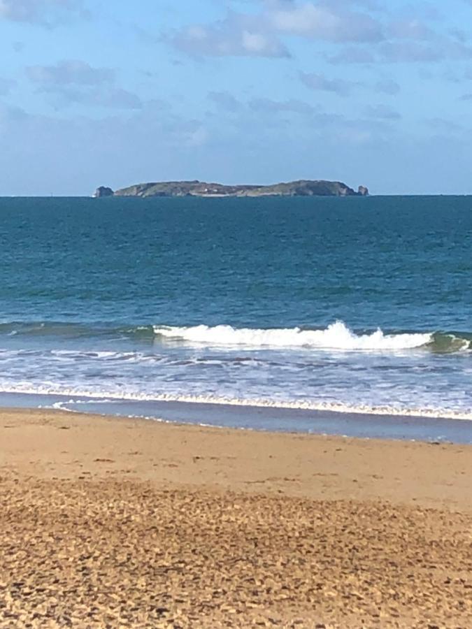 Le Cezembre, Au Pied De La Plage Saint-Malo Zewnętrze zdjęcie