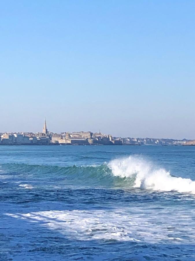 Le Cezembre, Au Pied De La Plage Saint-Malo Zewnętrze zdjęcie